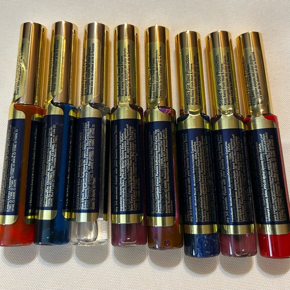 Assorted LioSense Lipstick Set - Picture 3 of 3